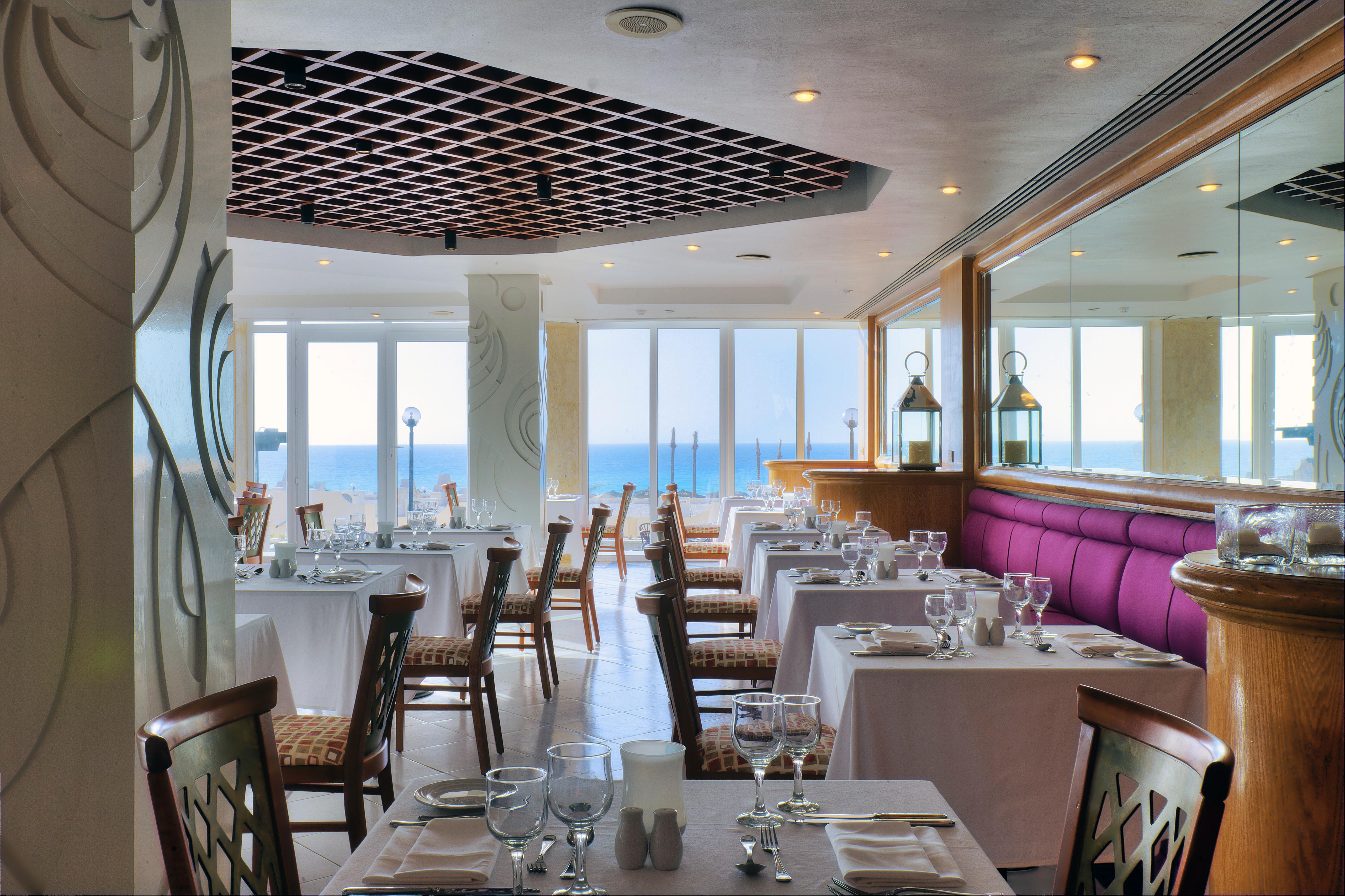 Borg El Arab Beach Resort Екстер'єр фото The restaurant