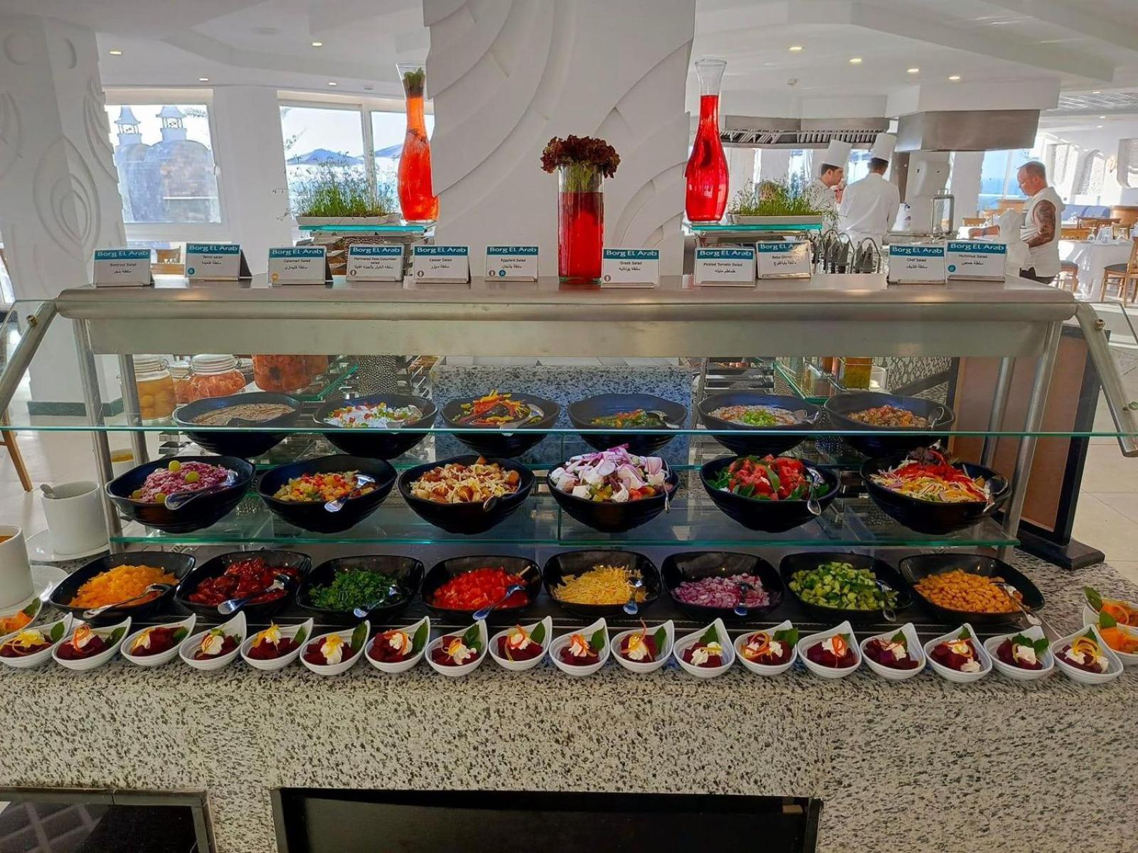 Borg El Arab Beach Resort Екстер'єр фото A salad bar